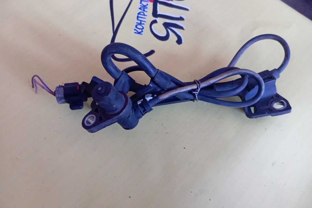 ДАТЧИК ABS/TOY/ISIS/ANM10/ZNM10/ZGM10G/ZGM11G/F/R