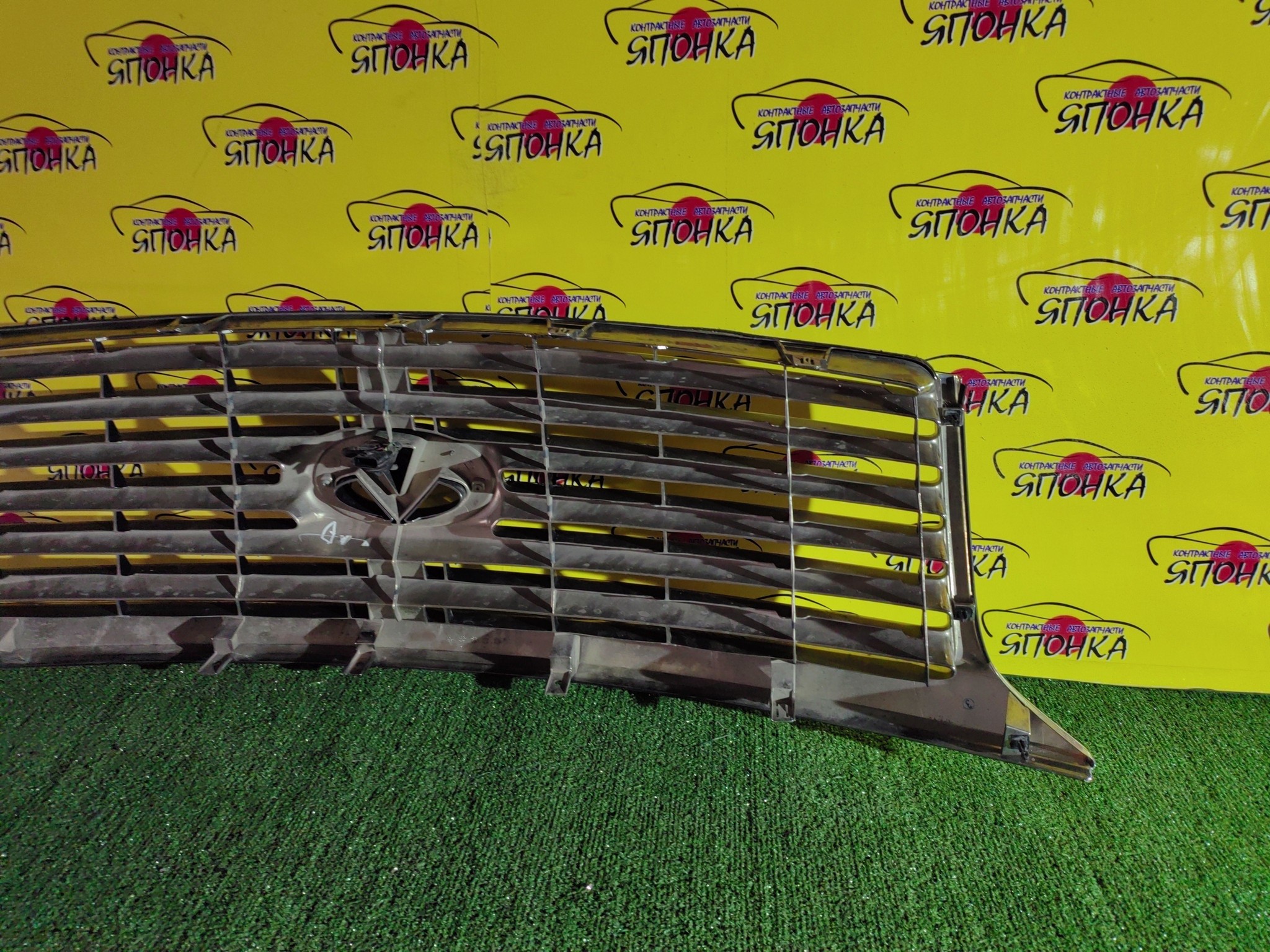 РЕШЕТКА РАДИАТОРА/INF/INFINITI QX56/Z62/С КАМЕРОЙ