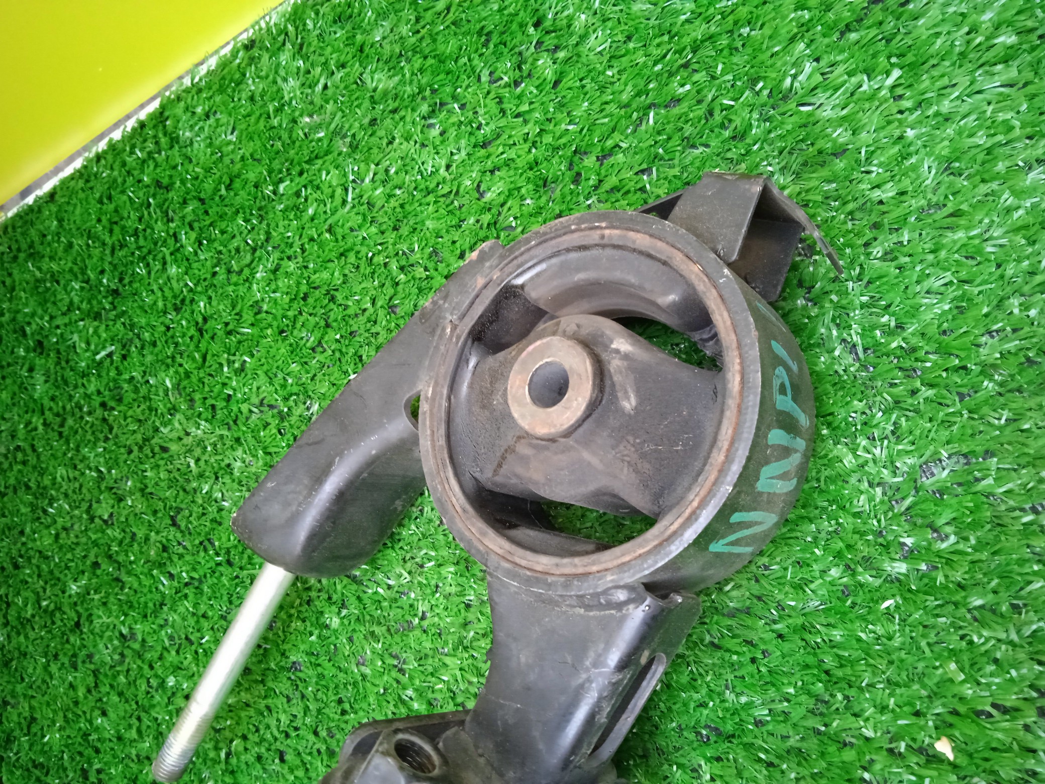 ПОДУШКА ДВС/TOY/VITZ/FUNCARGO/PLATZ/IST/WILL VI/BB/PROBOX/SUCCEED/WILL CYPHA/PORTE/NCP10/NCP20/NCP31/NCP50/NCP58/NCP61/NCP70/NNP10/NCP51/NCP12/1NZ-FE/2NZ-FE/B