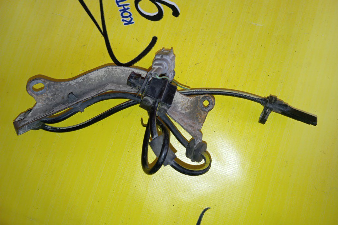 ДАТЧИК ABS/SUB/IMPREZA/GH2/GH3/GH6/GH7/GH8/B/L