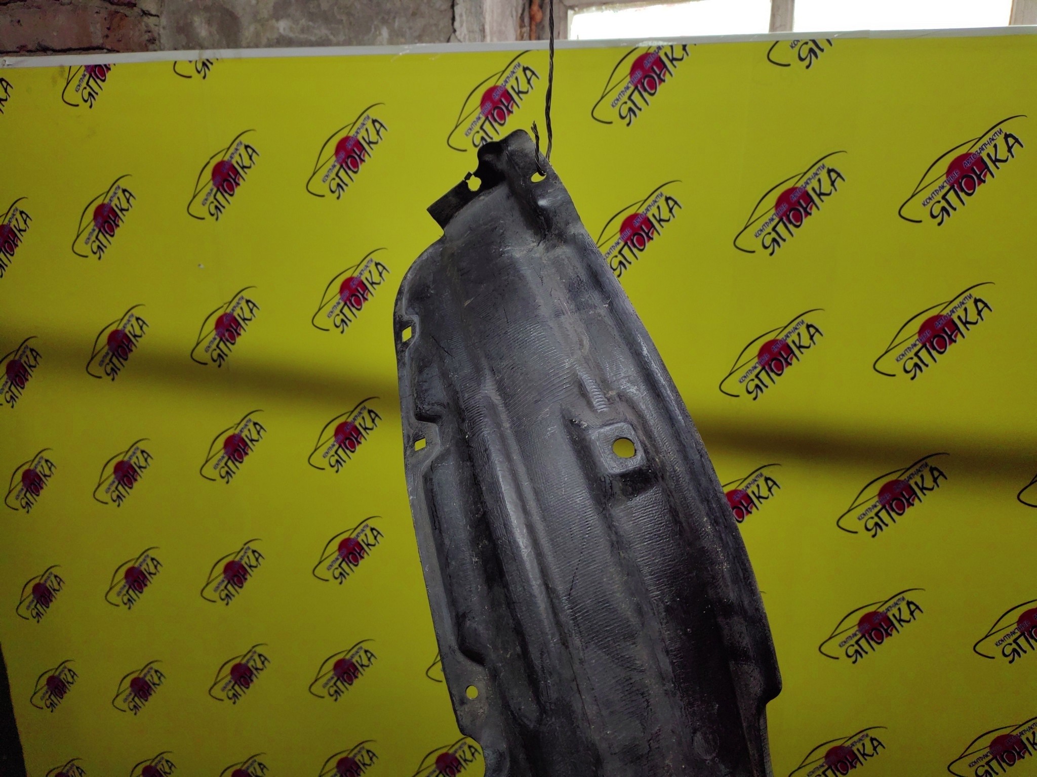 ПОДКРЫЛОК/TOY/WISH/ANE10G/ANE11/ZNE10G/ZNE14G/F/R