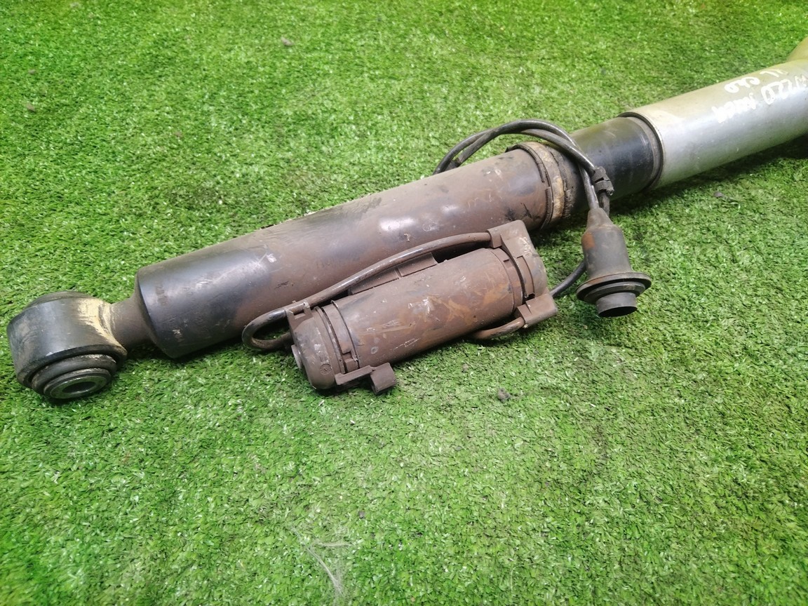 СТОЙКА/MERC/S-CLASS/S320/W220/B/ПНЕВМО