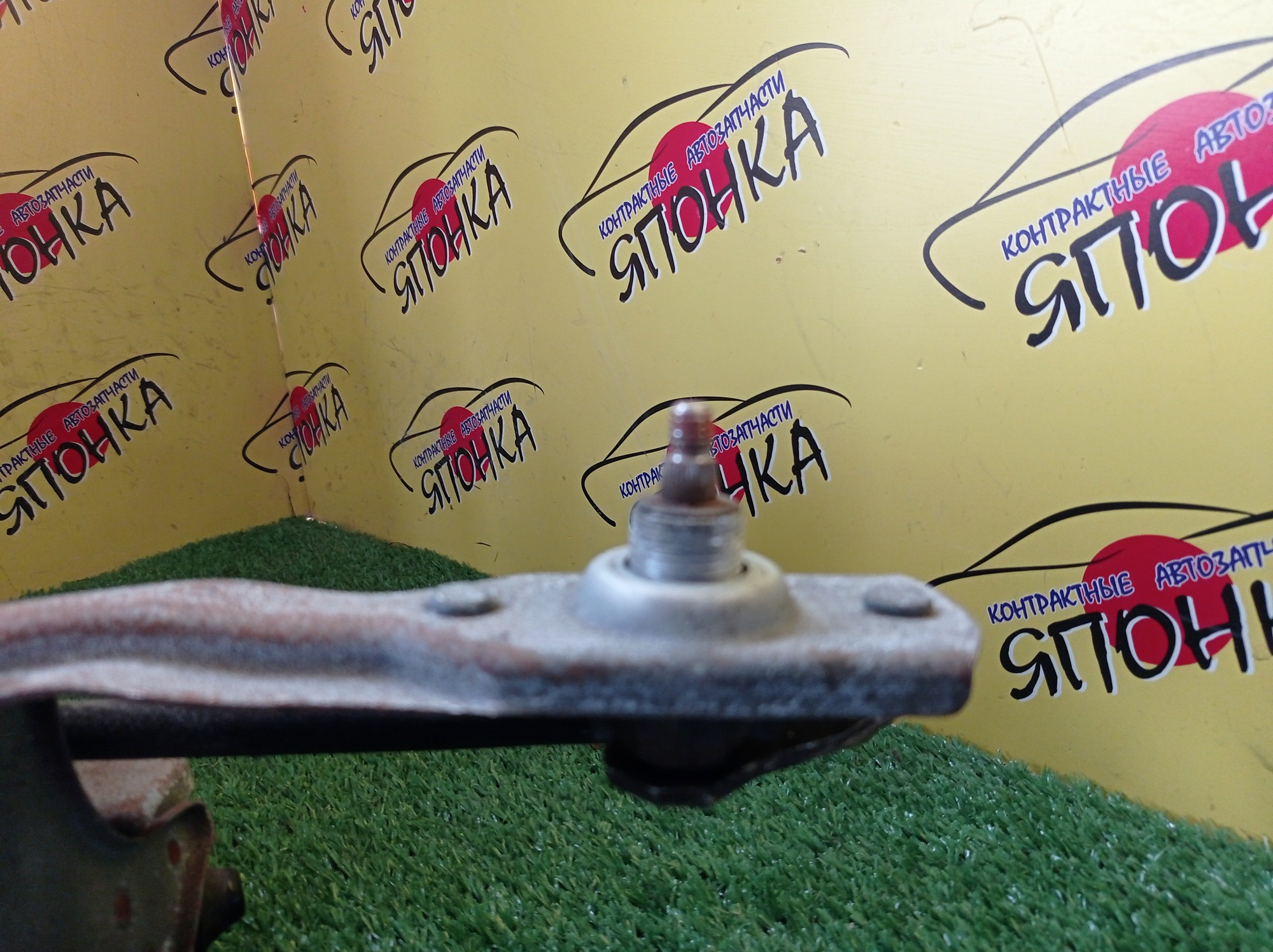 ТРАПЕЦИЯ ДВОРНИКОВ/MAZ/MPV/LV5W/LVEW/LVLR/LVLW/С МОТОРОМ