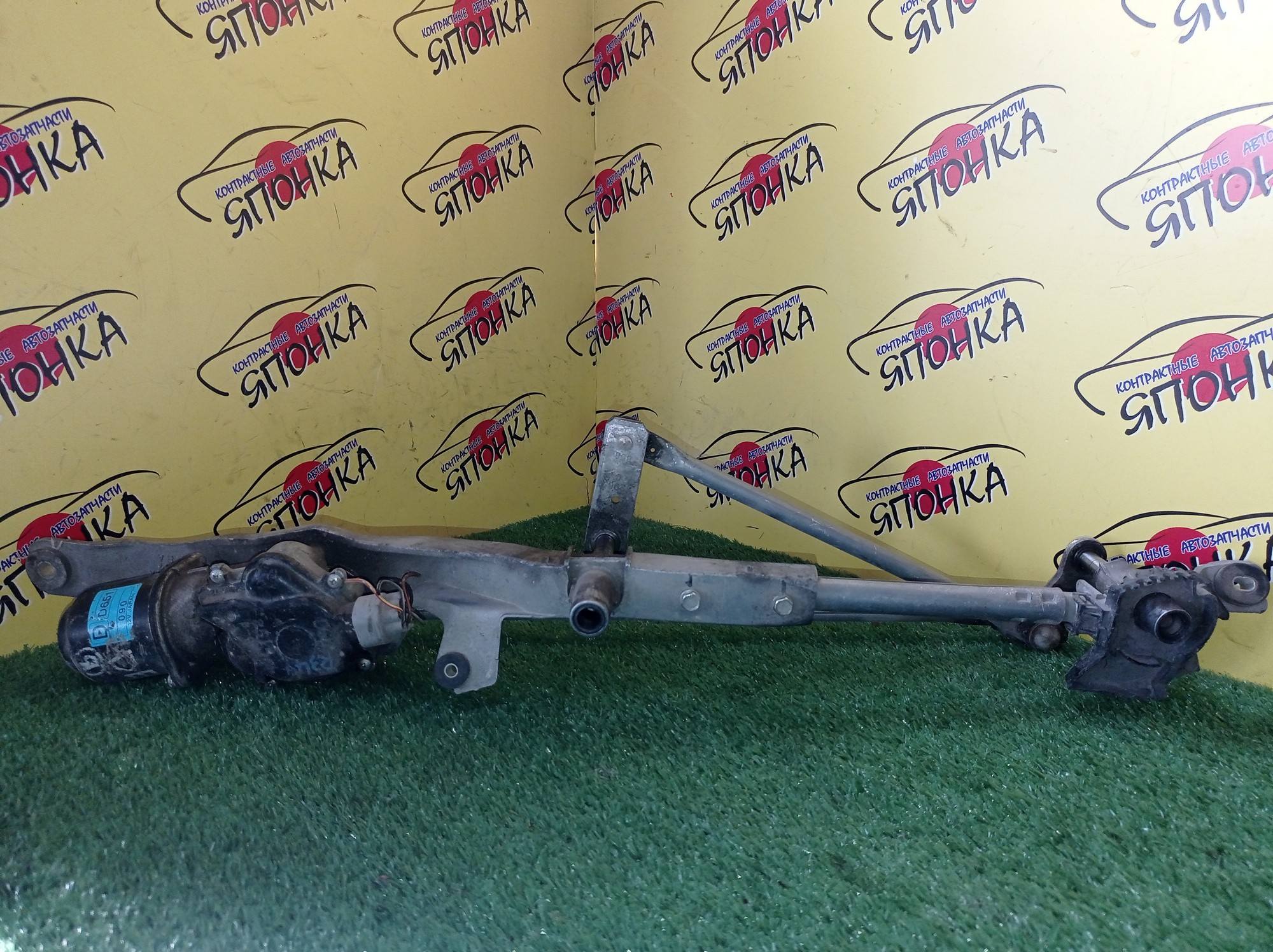 ТРАПЕЦИЯ ДВОРНИКОВ/MAZ/DEMIO/DE3AS/DE3FS/DE5FS/DEJFS/С МОТОРОМ