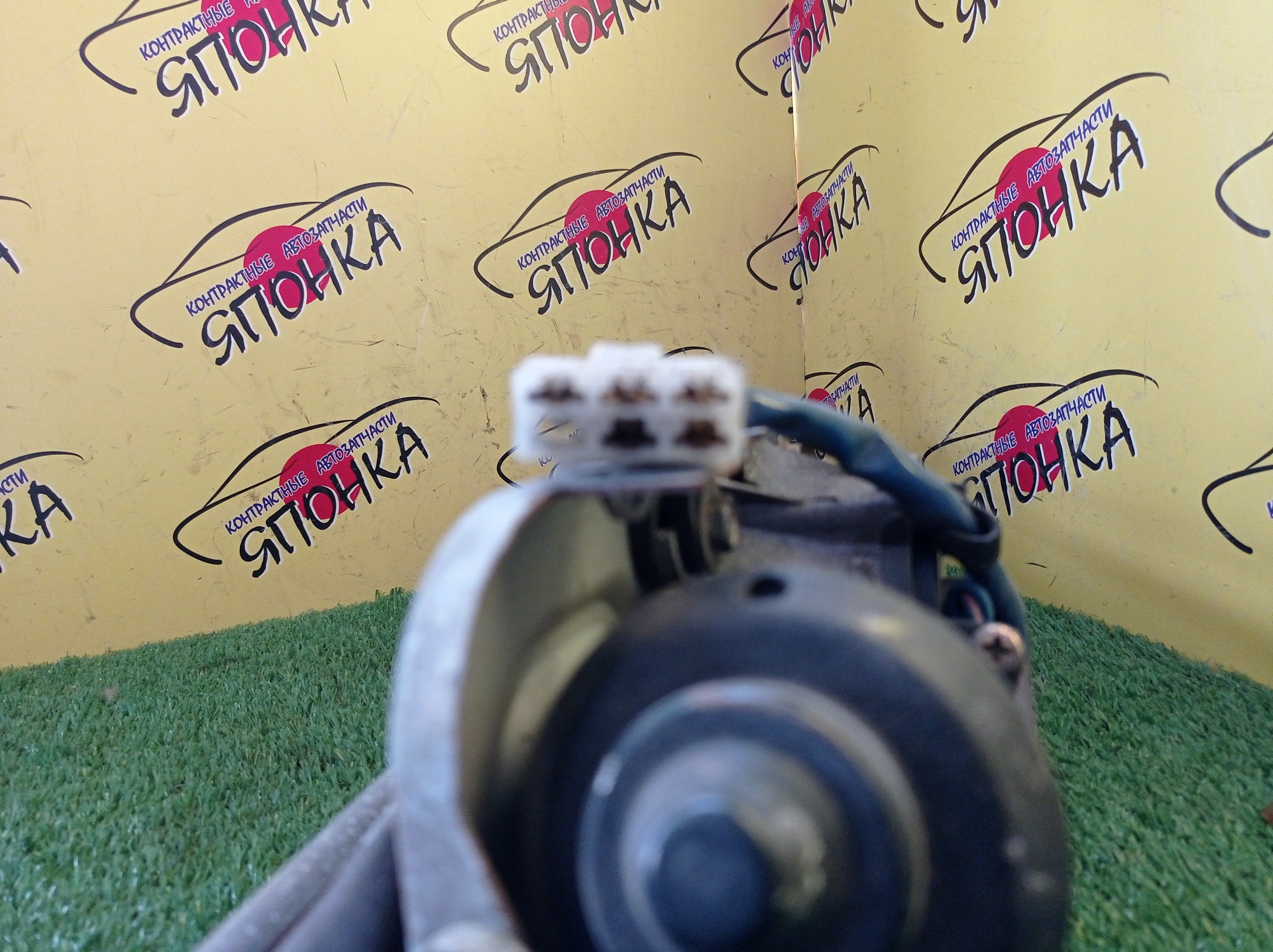 ТРАПЕЦИЯ ДВОРНИКОВ/MAZ/MPV/LV5W/LVEW/LVLR/LVLW/С МОТОРОМ