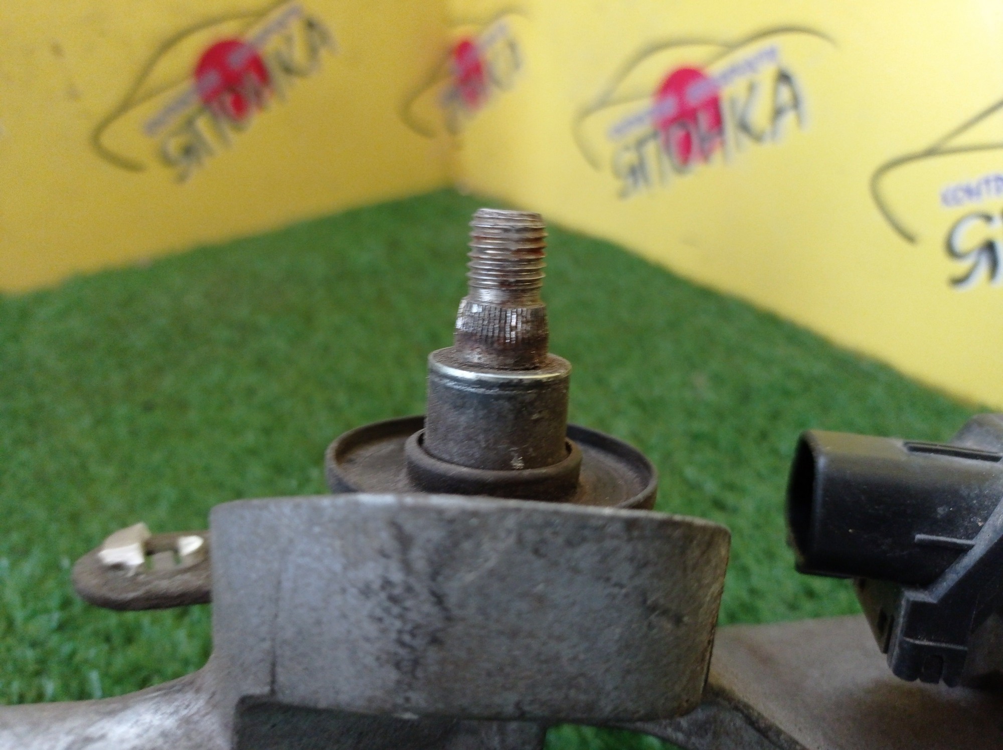 ТРАПЕЦИЯ ДВОРНИКОВ/MMC/COLT/С МОТОРОМ