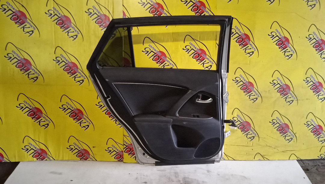 ДВЕРЬ БОКОВАЯ/TOY/AVENSIS/ADT271/AZT270/WWT271/ZRT271/ZRT270/WWT270/ADT270/ZRT272/B/L/WAGON