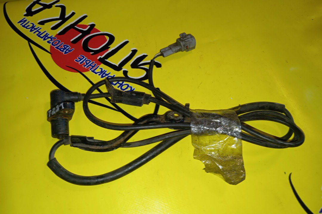 ДАТЧИК ABS/TOY/CELICA/ZZT231/F/L