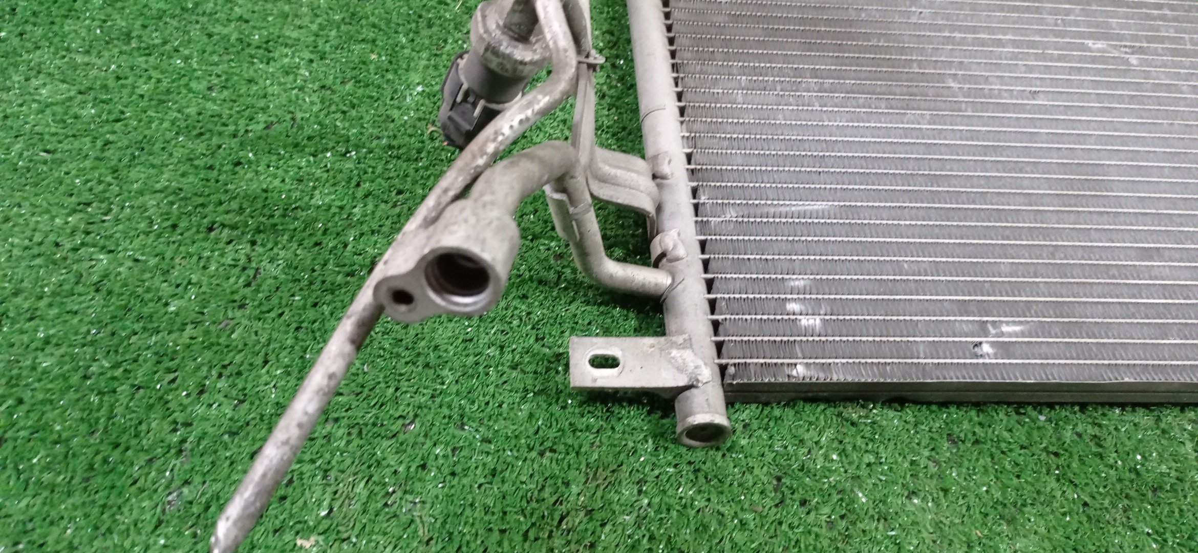 РАДИАТОР КОНДИЦИОНЕРА/MAZ/DEMIO/VERISA/DC/DY