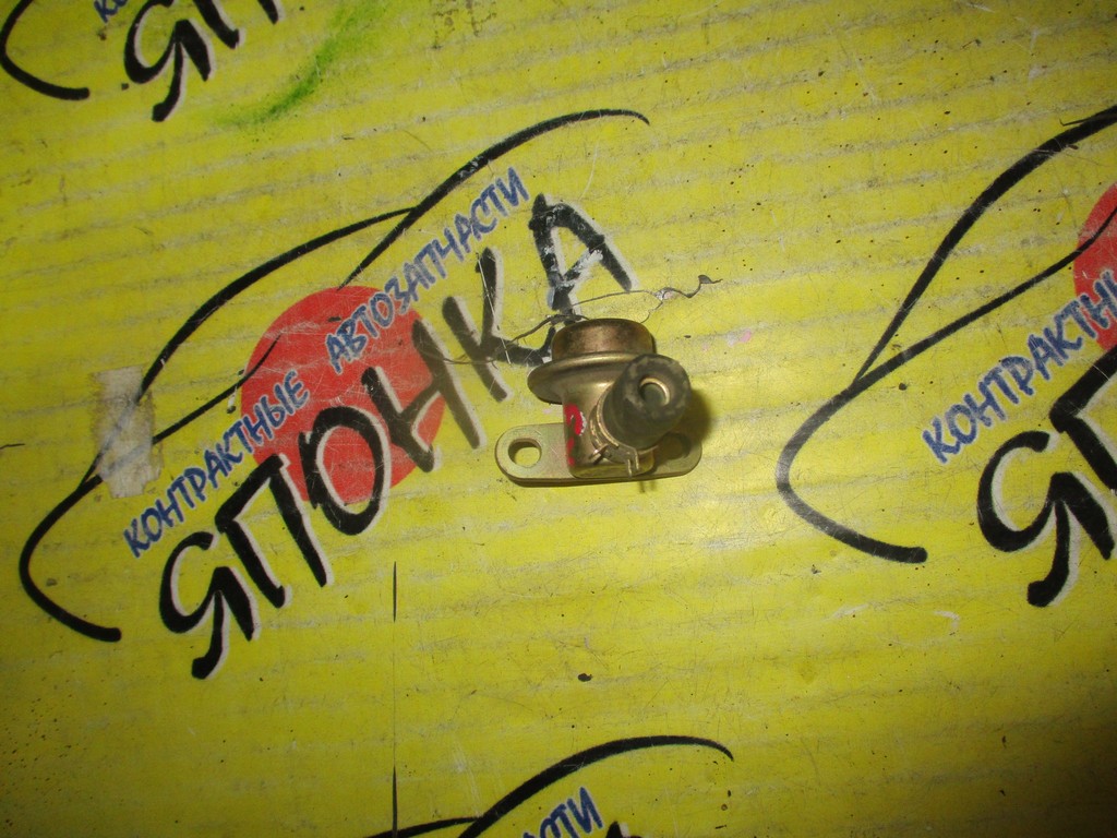 РЕГУЛЯТОР ДАВЛЕНИЯ ТОПЛИВА/TOY/K3/1SZ/2SZ/PLATZ/VITZ/SCP10/SCP11