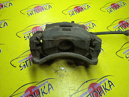 СУППОРТ/NIS/BLUEBIRD/AVENIR/PRIMERA/PRIMERA WAGON/P11/EU14/WP11/W11/SW11/RW11/RNW11/PW11/HNU14/HU14/QU14/SU14/QP11/WQP11/HNP11/HP11/WHNP11/WHP11/FHP11/ENU14/ПОД ДИСК 280ММ/F/L