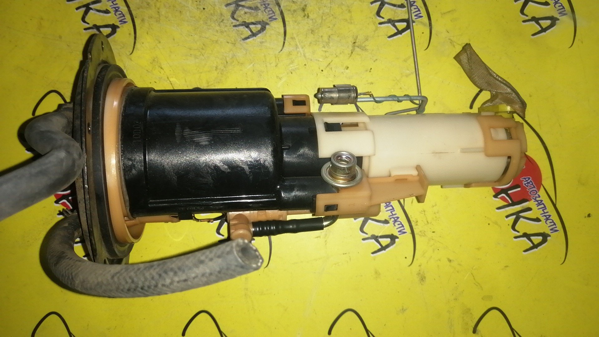 КОРПУС БЕНЗОНАСОСА/MMC/PAJERO IO/H61W/H62W/H66W/H67W/H71W/H72W/H76W/H77W/3ШТУЦЕРА