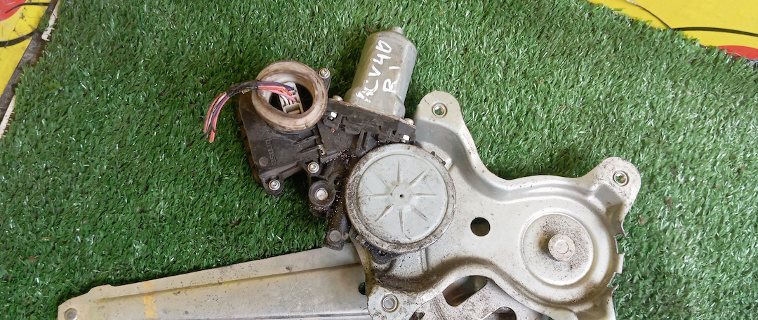 СТЕКЛОПОДЪЕМНИК/TOY/CAMRY/ACV40/ACV45/B/L