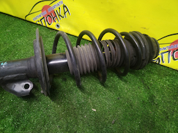 СТОЙКА/TOY/VITZ/KSP130/NSP130/NSP135/NCP131/NSP131/F/R
