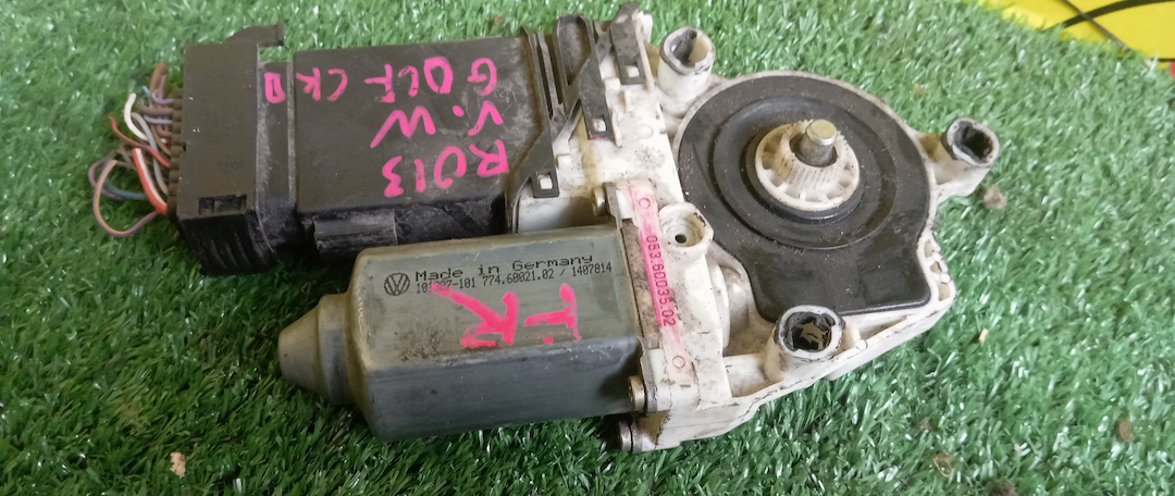 СТЕКЛОПОДЪЕМНИК/VW/GOLF/1J1/F/L