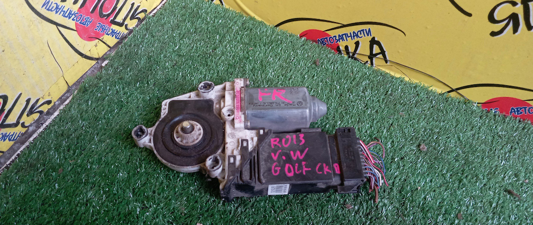СТЕКЛОПОДЪЕМНИК/VW/GOLF/1J1/F/R