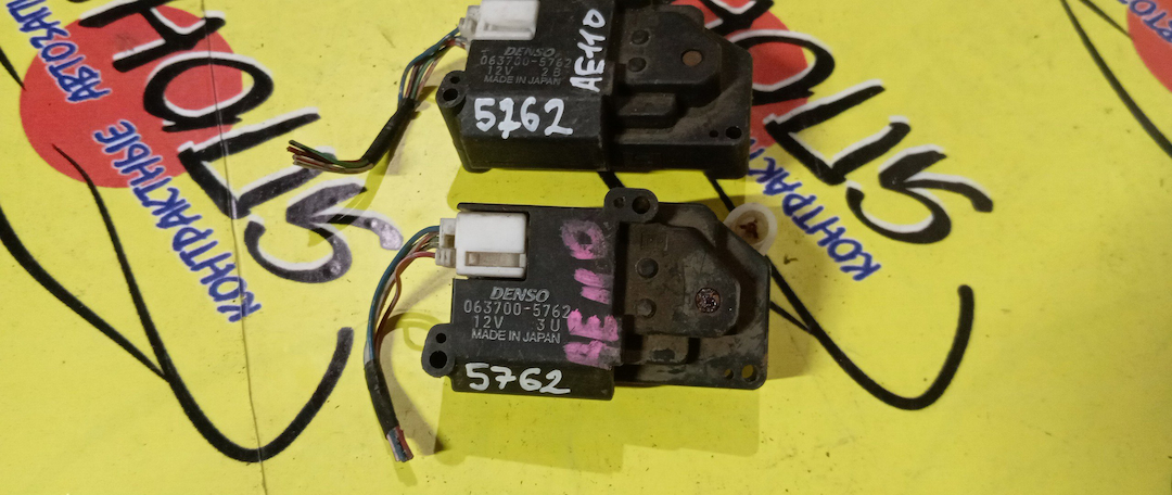 СЕРВОПРИВОД ЗАСЛОНОК ПЕЧКИ/TOY/COROLLA/SPRINTER/AE110/063700-5762
