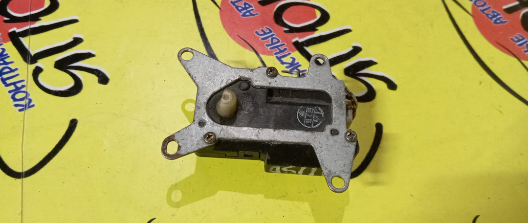 СЕРВОПРИВОД ЗАСЛОНОК ПЕЧКИ/TOY/CALDINA/CORONA/CARINA/ST190/T190/063700-4510