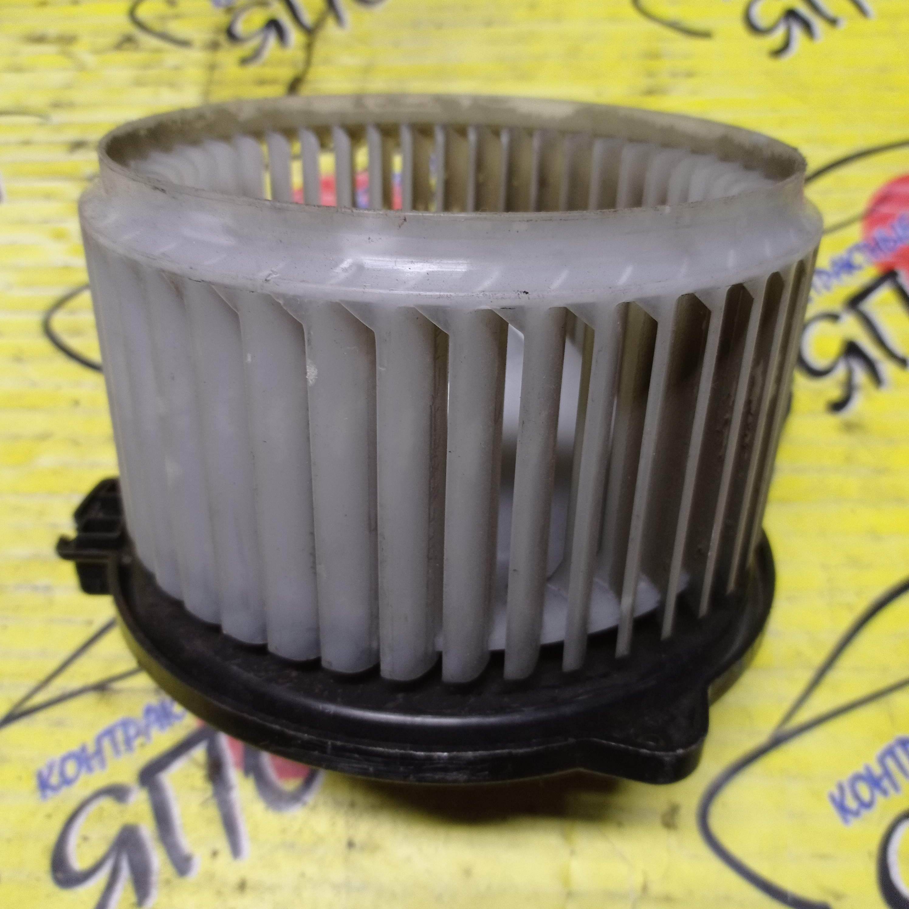 МОТОР ПЕЧКИ/TOY/AVENSIS VERSO/IPSUM/NOAH/PICNIC/VOXY/ACM20/ACM21W/ACM26W/AZR60G/AZR65G/CLM20