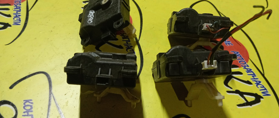 СЕРВОПРИВОД ЗАСЛОНОК ПЕЧКИ/SUB/IMPREZA/GG2/GD2/GG3/3B450-30840