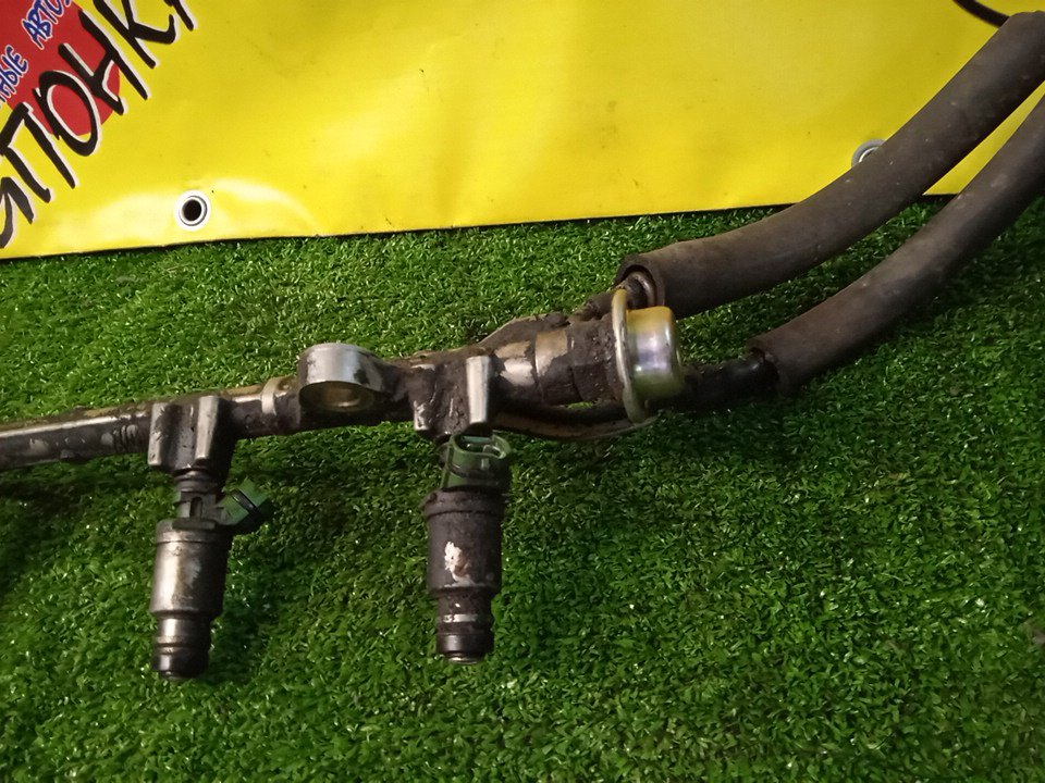 ФОРСУНКА/TOY/5S-FE/3S-FE/5SFE/3SFE/КОМПЛЕКТ/В СБОРЕ С РАМПОЙ/2325074100