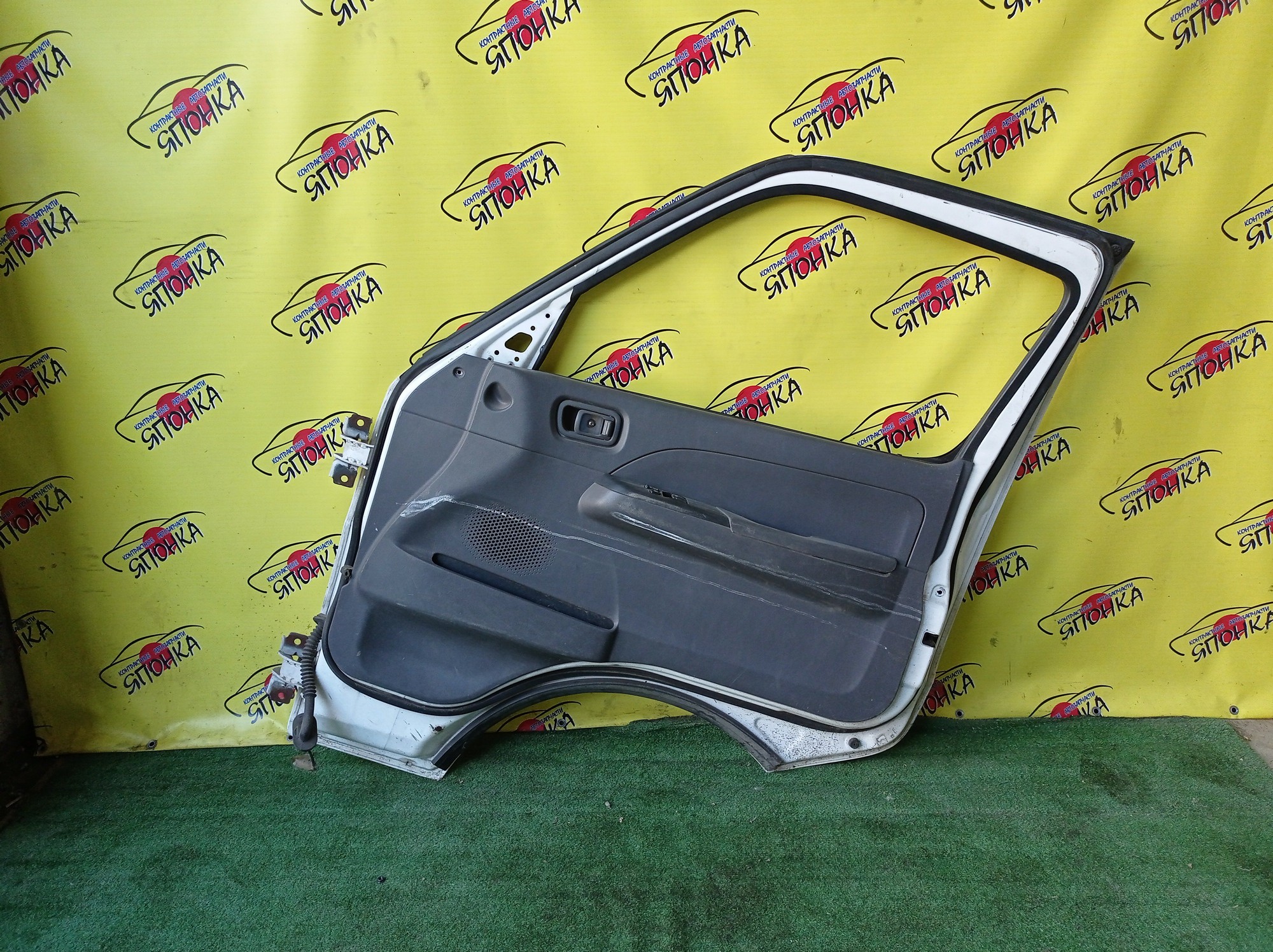 ДВЕРЬ БОКОВАЯ/NIS/CARAVAN/CWGE25/DWMGE25/F/R