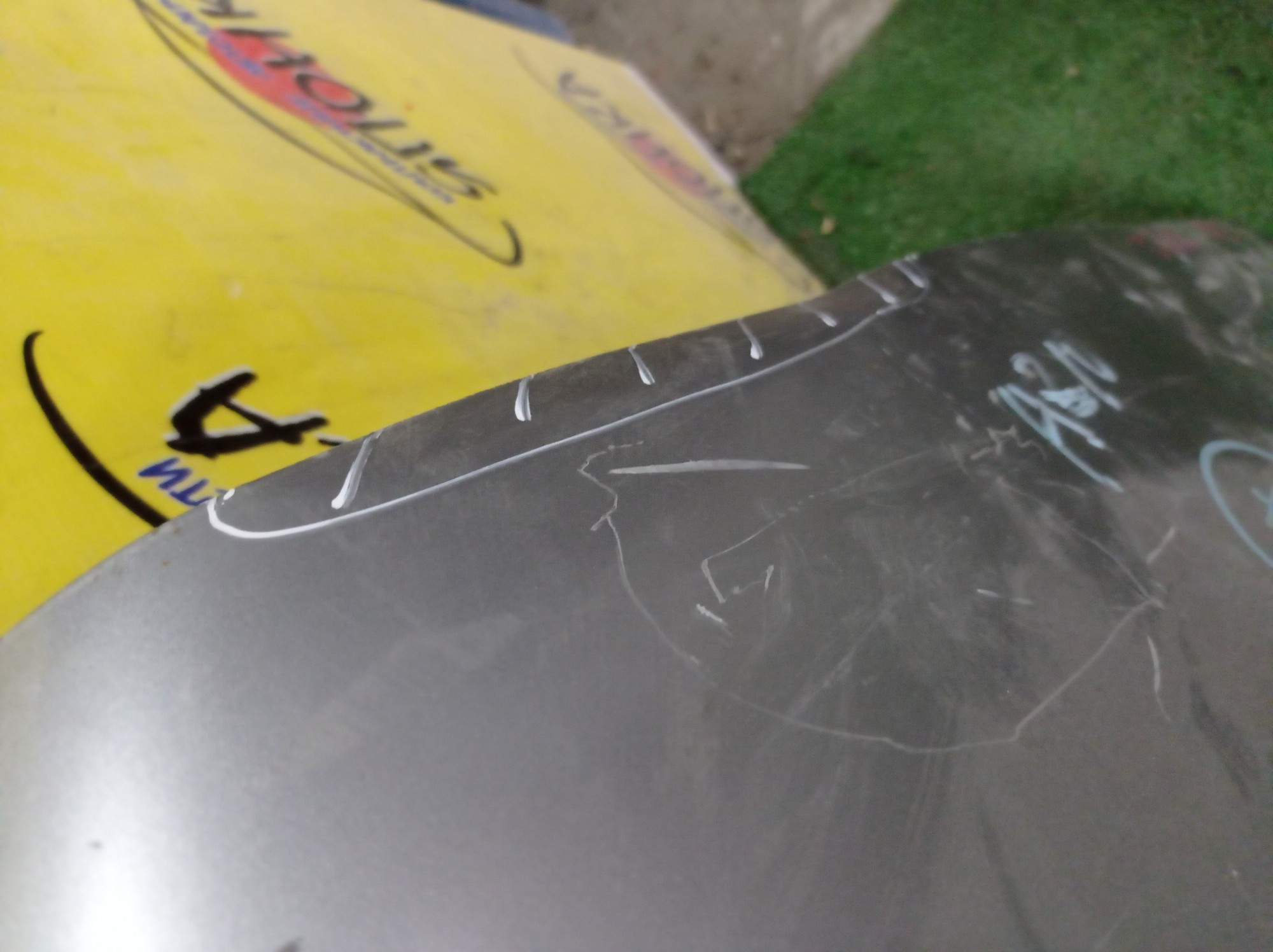 КАПОТ/NIS/CUBE/Z10/AZ10/ANZ10