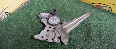 СТЕКЛОПОДЪЕМНИК/TOY/VITZ/YARIS/NCP10/NCP13/NCP15/SCP10/SCP13/B/R