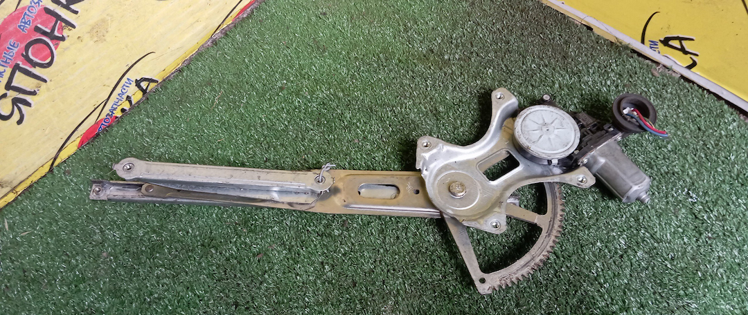 СТЕКЛОПОДЪЕМНИК/TOY/CALDINA/AZT241/AZT246/ST246/ZZT241/ZZT245/F/L