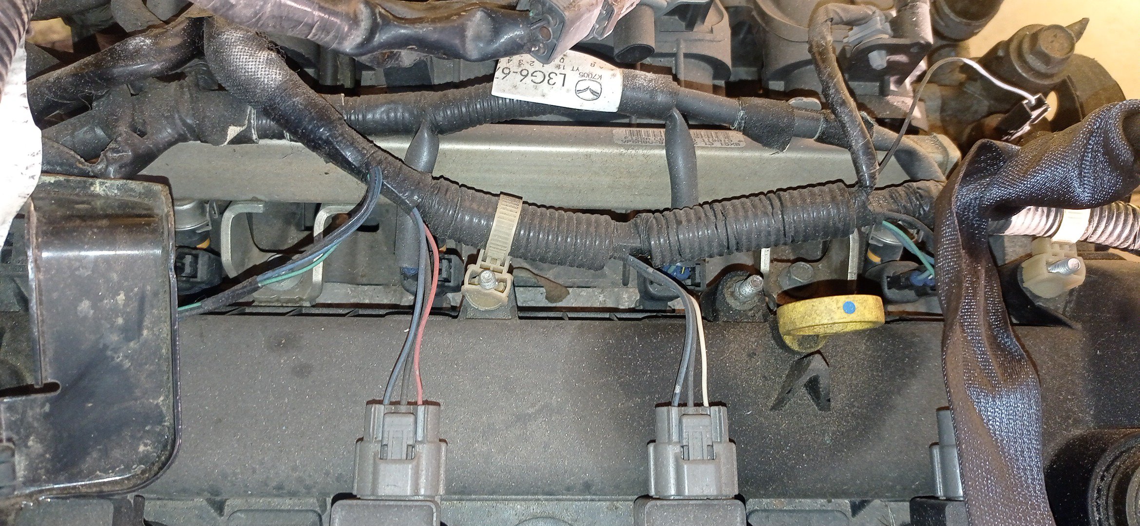 ДВС/MAZ/L3-VE/BLACK/ATENZA/ATENZA WAGON/AXELA/MAZDA6/PREMACY/BK3P/CR3W/GG3P/GG3S/GY3W/LY3P/КАТУШКИ СВЕРХУ/ДАТЧИК VVTI/ЩУП ЧЕРЕЗ ГОЛОВУ/КОМПРЕССОР СБОКУ