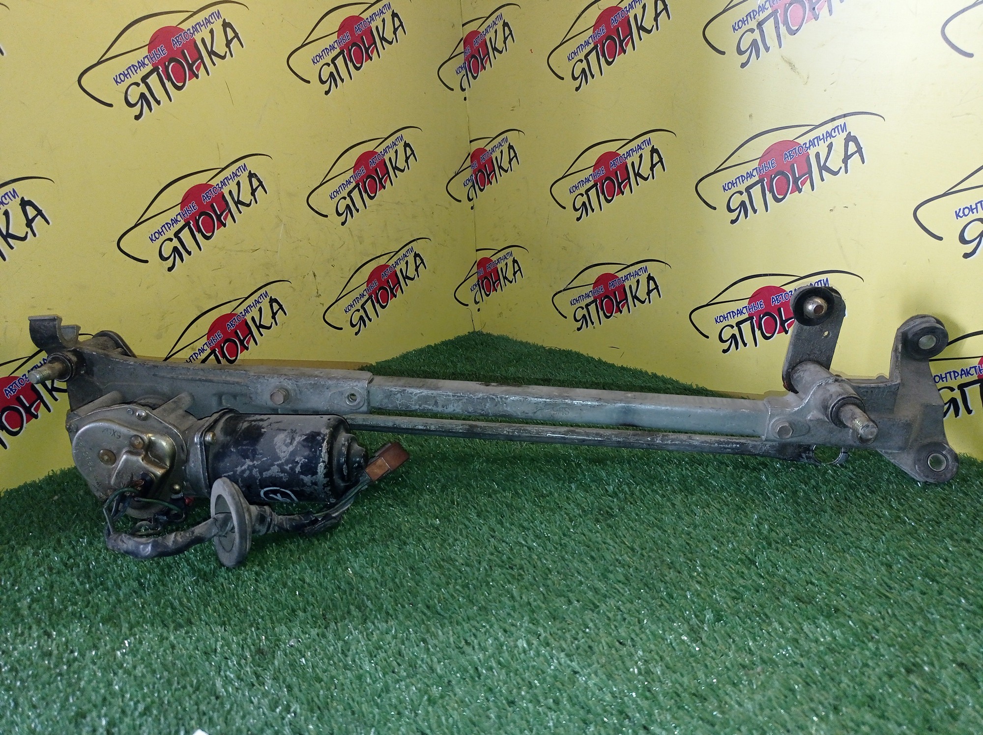 ТРАПЕЦИЯ ДВОРНИКОВ/HON/INSPIRE/SABER/UA1/UA2/UA3/С МОТОРОМ