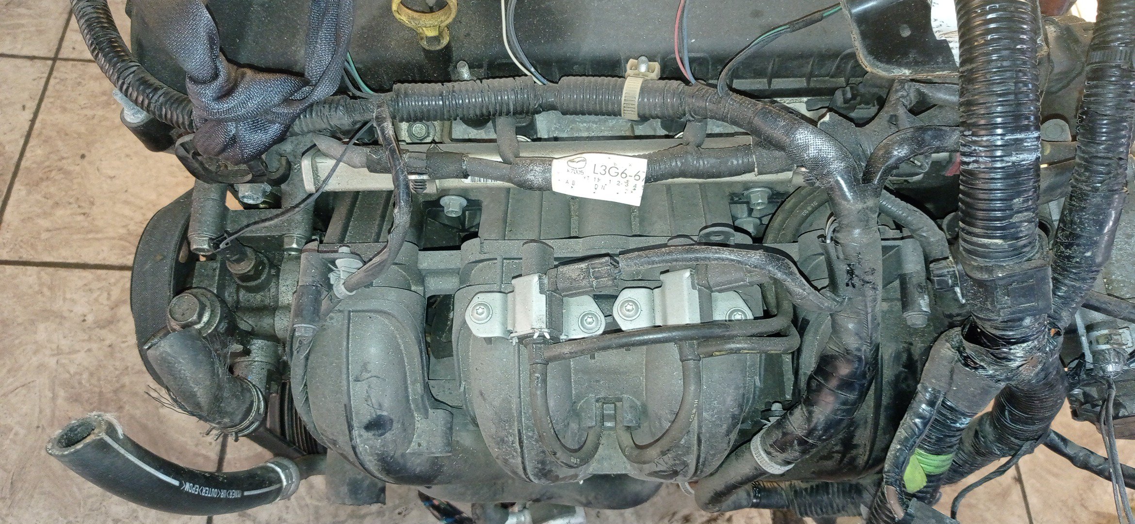 ДВС/MAZ/L3-VE/BLACK/ATENZA/ATENZA WAGON/AXELA/MAZDA6/PREMACY/BK3P/CR3W/GG3P/GG3S/GY3W/LY3P/КАТУШКИ СВЕРХУ/ДАТЧИК VVTI/ЩУП ЧЕРЕЗ ГОЛОВУ/КОМПРЕССОР СБОКУ