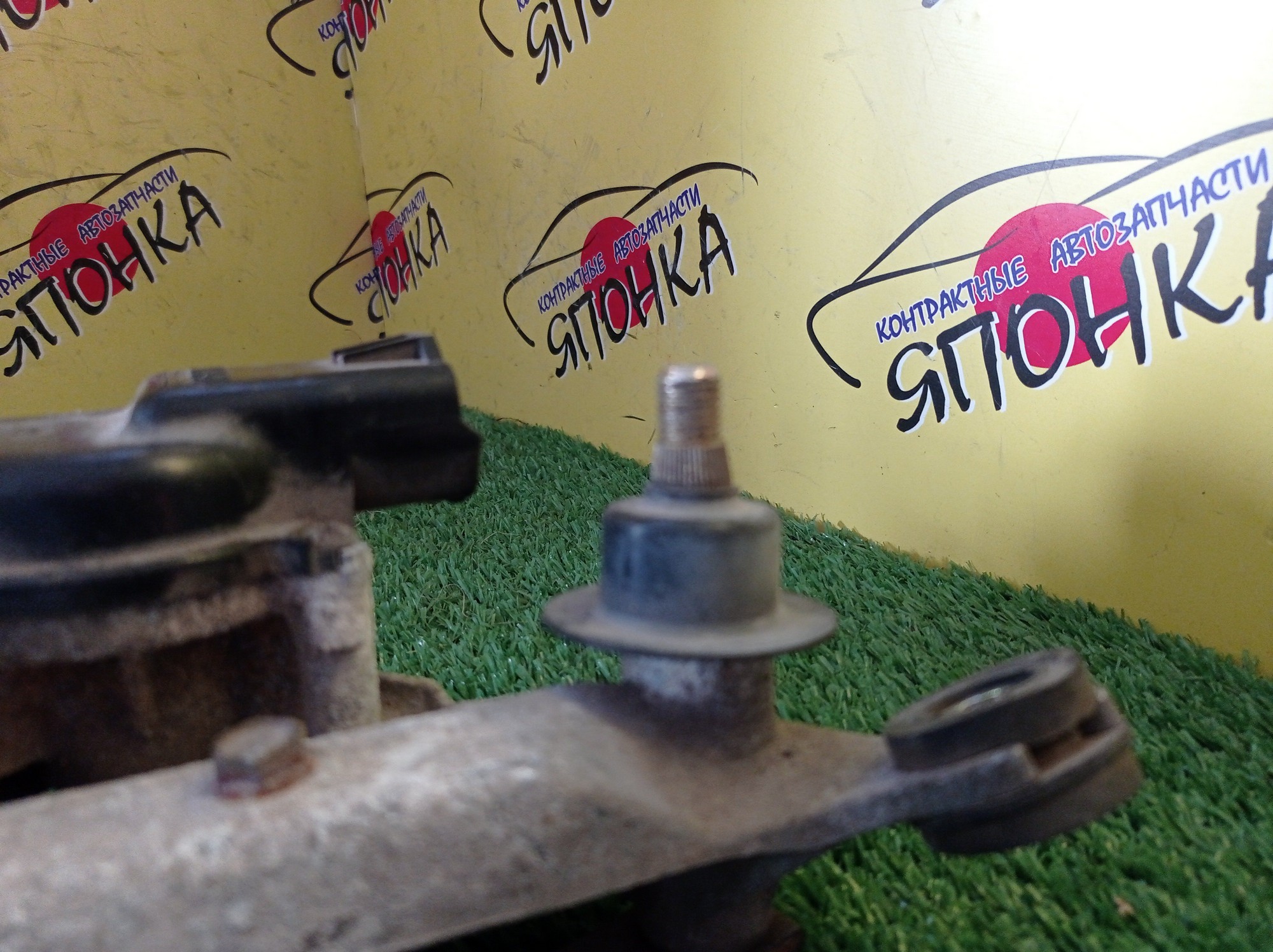 ТРАПЕЦИЯ ДВОРНИКОВ/HON/DOMANI/MB3/MB4/MB5/С МОТОРОМ