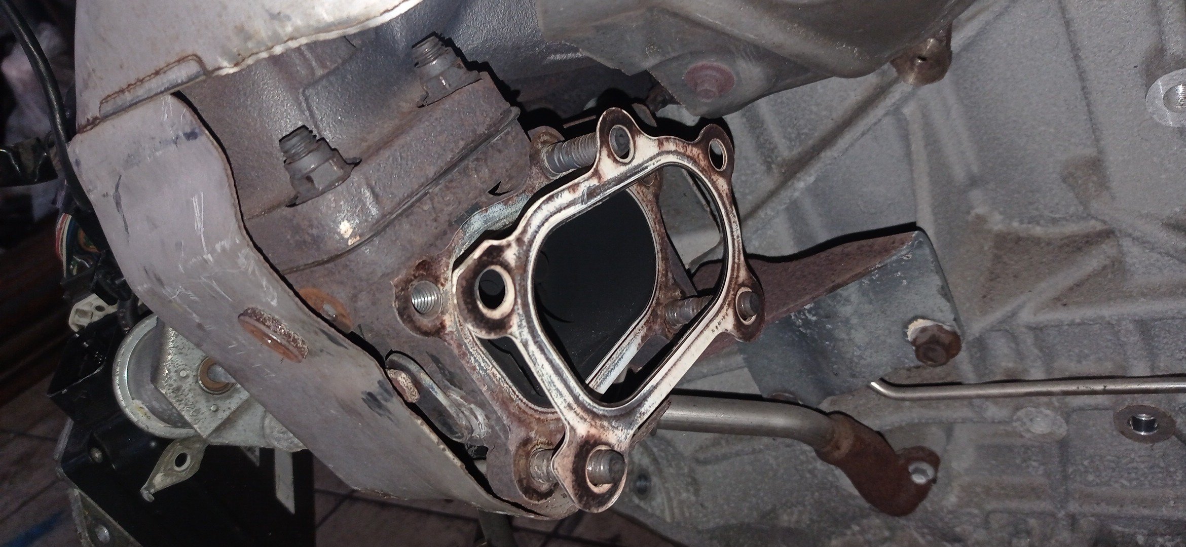 ДВС/MAZ/L3VDT/ATENZA/AXELA/CX-7/MAZDA3/MAZDA6/MPV/BK/BK3P/ER3P/GG/GG3P/LY3P/L33E02300E/L3M602300C