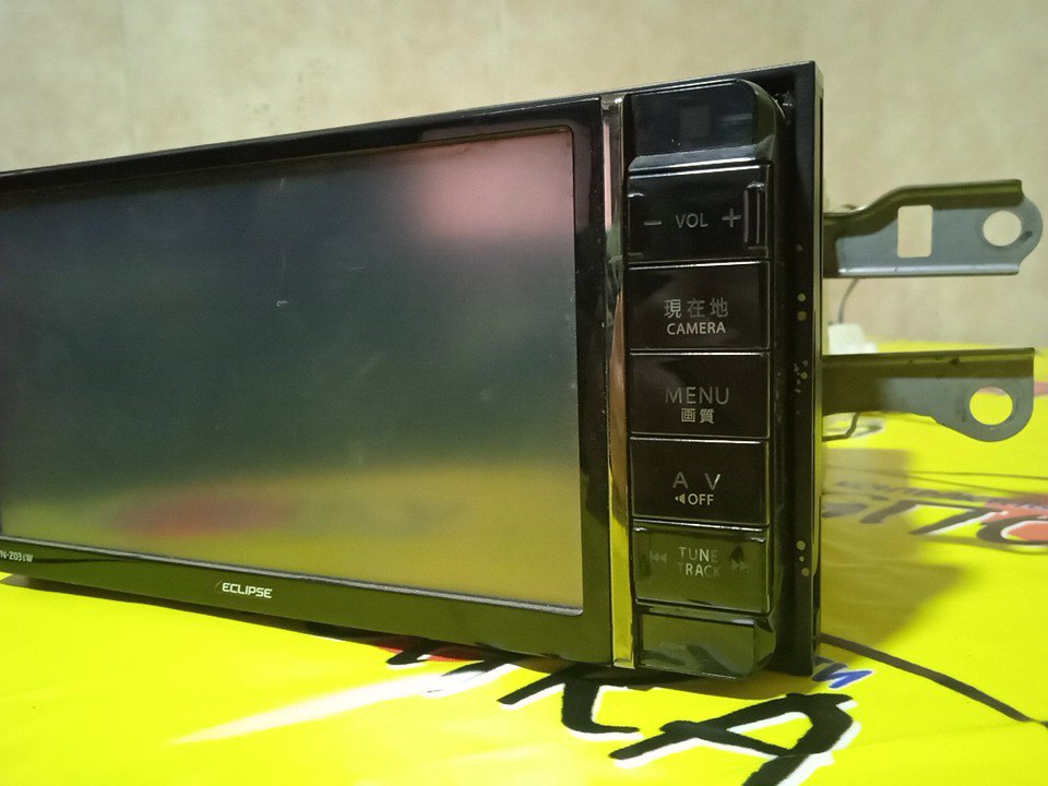 АВТОМАГНИТОЛА/TOY/ECLIPSE AVN-Z03IW