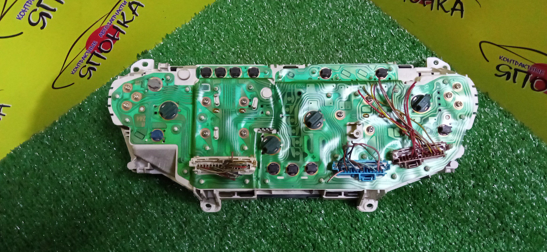 ЩИТОК ПРИБОРОВ/TOY/CARINA/T190/ТАХОМЕТР/МТМ