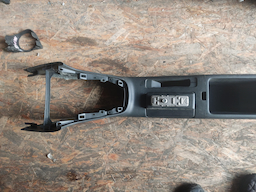 ПОДЛОКОТНИК/TOY/AVENSIS/ADT250/ADT251/AZT250/AZT251/AZT255/CDT250/ZZT250/ZZT251