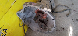 NIS/NA20/DATSUN/CARAVAN/QD22/E24/МКПП
